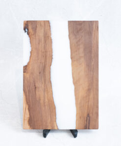''Maison d’ Olive'' Olive Wood Parallelogram White Resin Serving Board